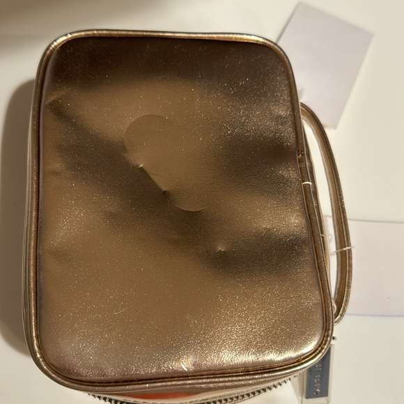 Bobbi Brown cosmetic/makeup case - Picture 8 of 14